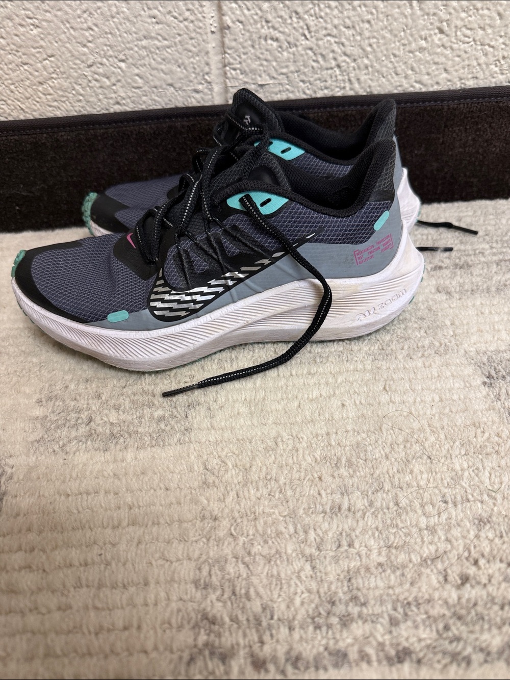 Nike Win Flo 7 Shield  Women’s Gray & Teal Running Sneakers